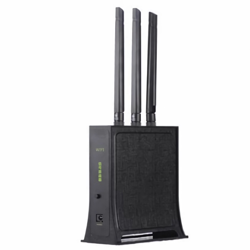 dispositif de brouillage WIFI avec 3 antennes